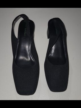 Burudani Stretch Knit Slingback Heels in Black Size 9.5